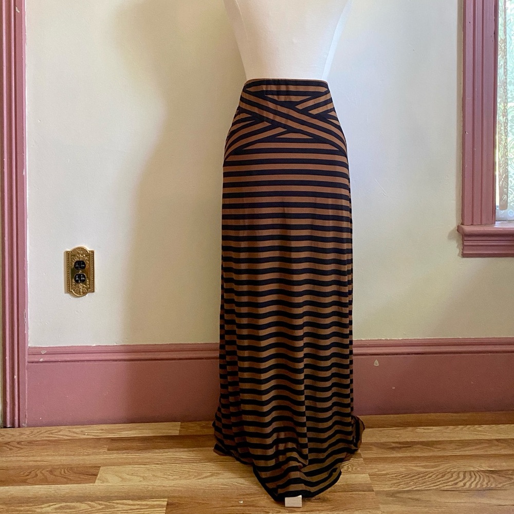 Eci Black and Brown Striped Knit Maxi Skirt Size L